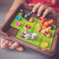 Smart Games Wiewiórki Atakują! - gry logiczne dla dzieci 6+ IUVI Games(PL)
