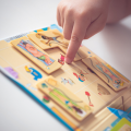 Smart Games Na Plaży - magnetyczne gry logiczne dla dzieci 6+ IUVI Games (PL)
