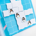 Smart Games Parada Pingwinów - magnetyczne gry logiczne dla dzieci 5+ IUVI Games (PL)