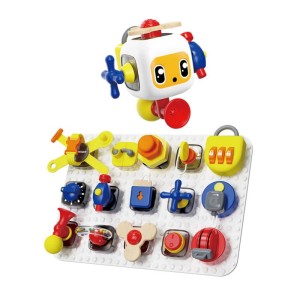 TOPBRIGHT Tablica manipulacyjna z kostką i doczepianymi elementami +12mies