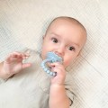 RazBaby Gryzak silikonowy Soczysta Malina Plus błękitny