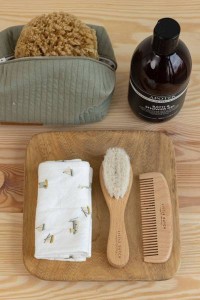 Drewniana szczotka do włosów + grzebień - Little Dutch 